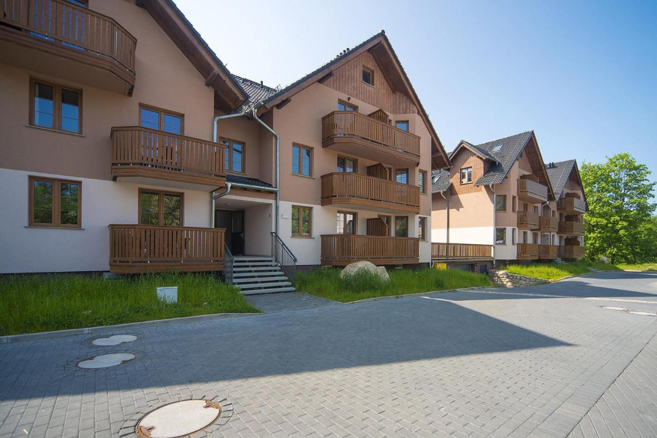 Apartamenty Sun Seasons 24 - Nad Lomnica 14 Centrum Karpacz Kültér fotó